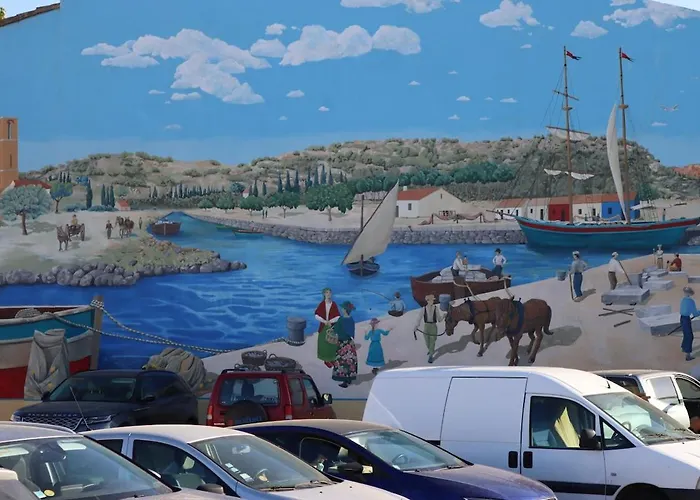 Дом отдыха Authentic Fisherman's House Maison De Pecheur Authentique Пор-ла-Нувель